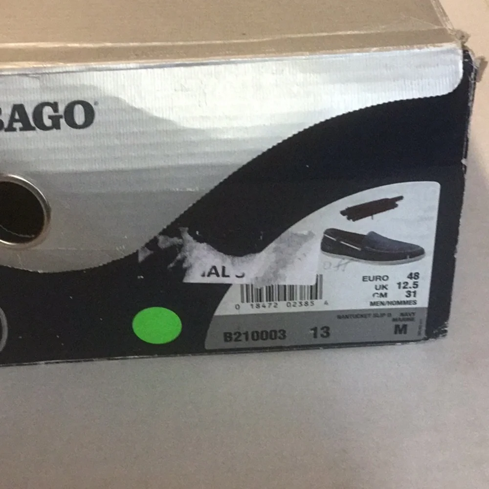 Men’s navy blue slip on boat shoes NIB